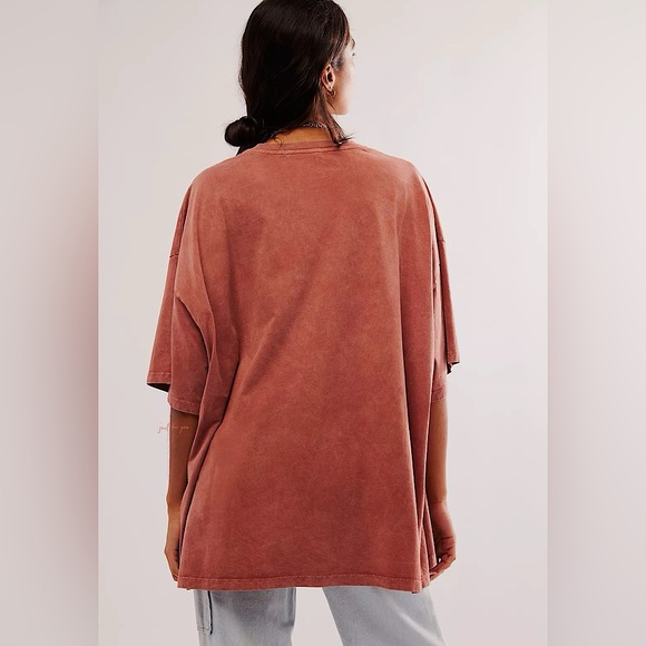 NEW Free People Daydreamer Willie Nelson
Route 66 One-Size Tee - Picture 3 of 16